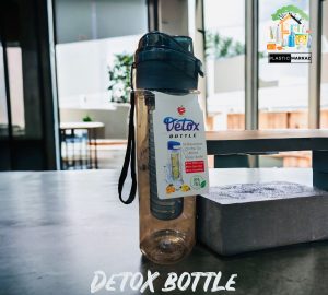 Apple's Detox Bottle